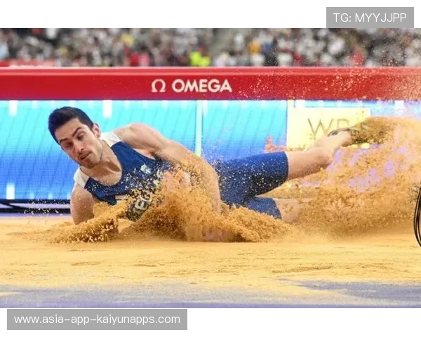 跳远赛名将因伤退赛，赛场哀叹英雄消逝的一刻