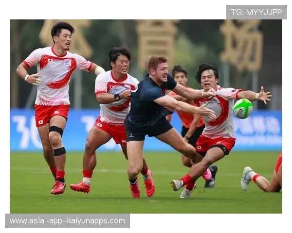 加拿大七人制橄榄球攻势猛烈挑战对手防线，加拿大式橄榄球