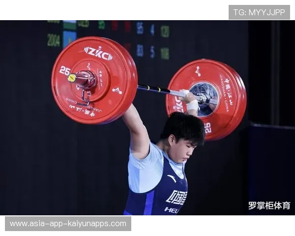 逆袭梦之队：年轻队伍逆势而上！，逆袭之约队友